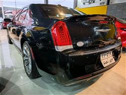 کرایسلەر 300